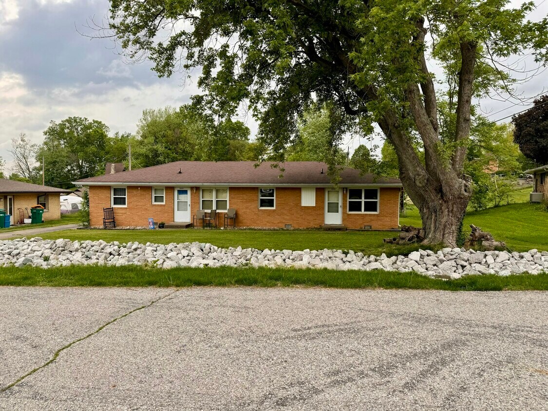 1032 Springcrest St, Plainfield, IN 46168 Townhome Rentals in