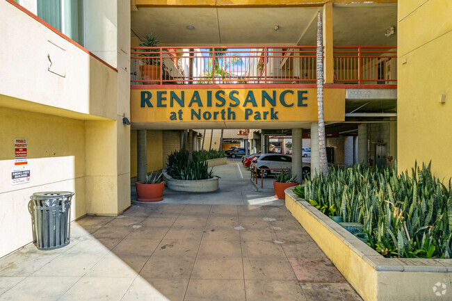 Entrada - Renaissance at North Park