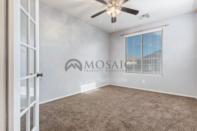 Foto del edificio - 3018 S 102nd Ln