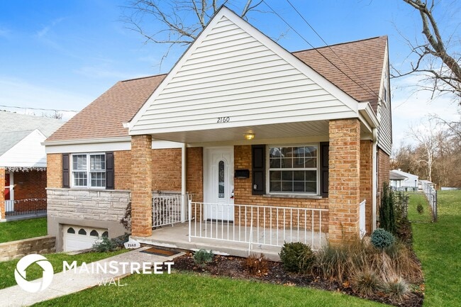 Building Photo - 2160 Sylved Ln
