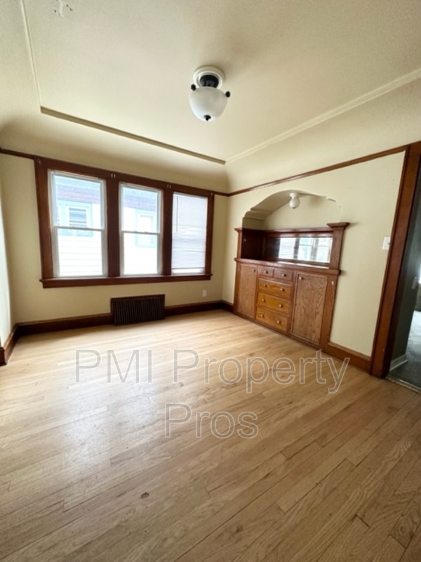 Building Photo - 4531 N 40th St