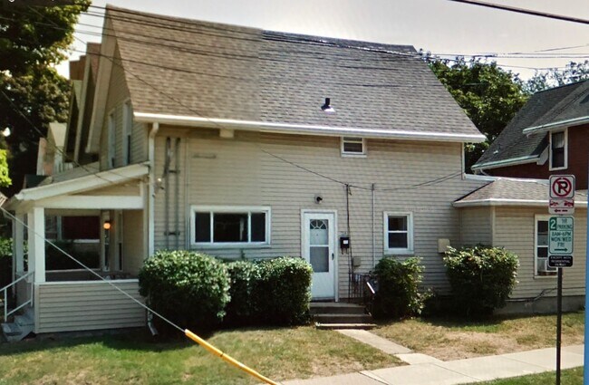 Building Photo - 800 Lawrence St