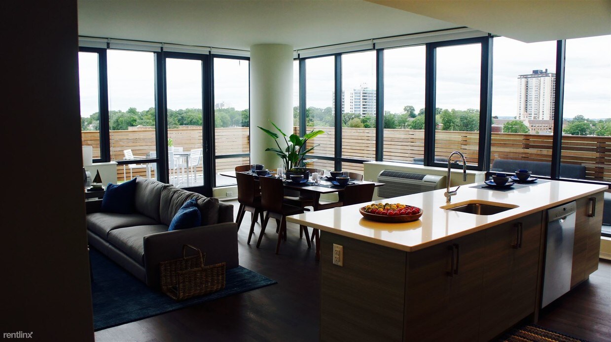 170 Main St, Fort Lee, NJ Condo for Rent in Fort Lee, NJ