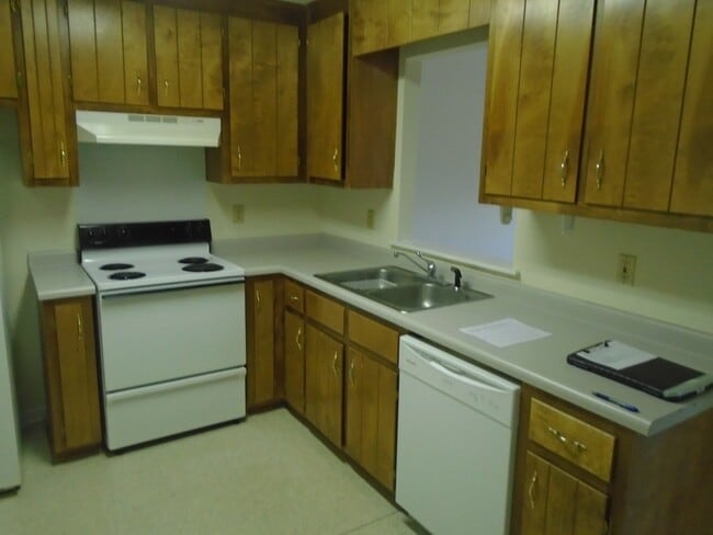 PRE LEASING AUGUST 2026! - PRE LEASING AUGUST 2026! House