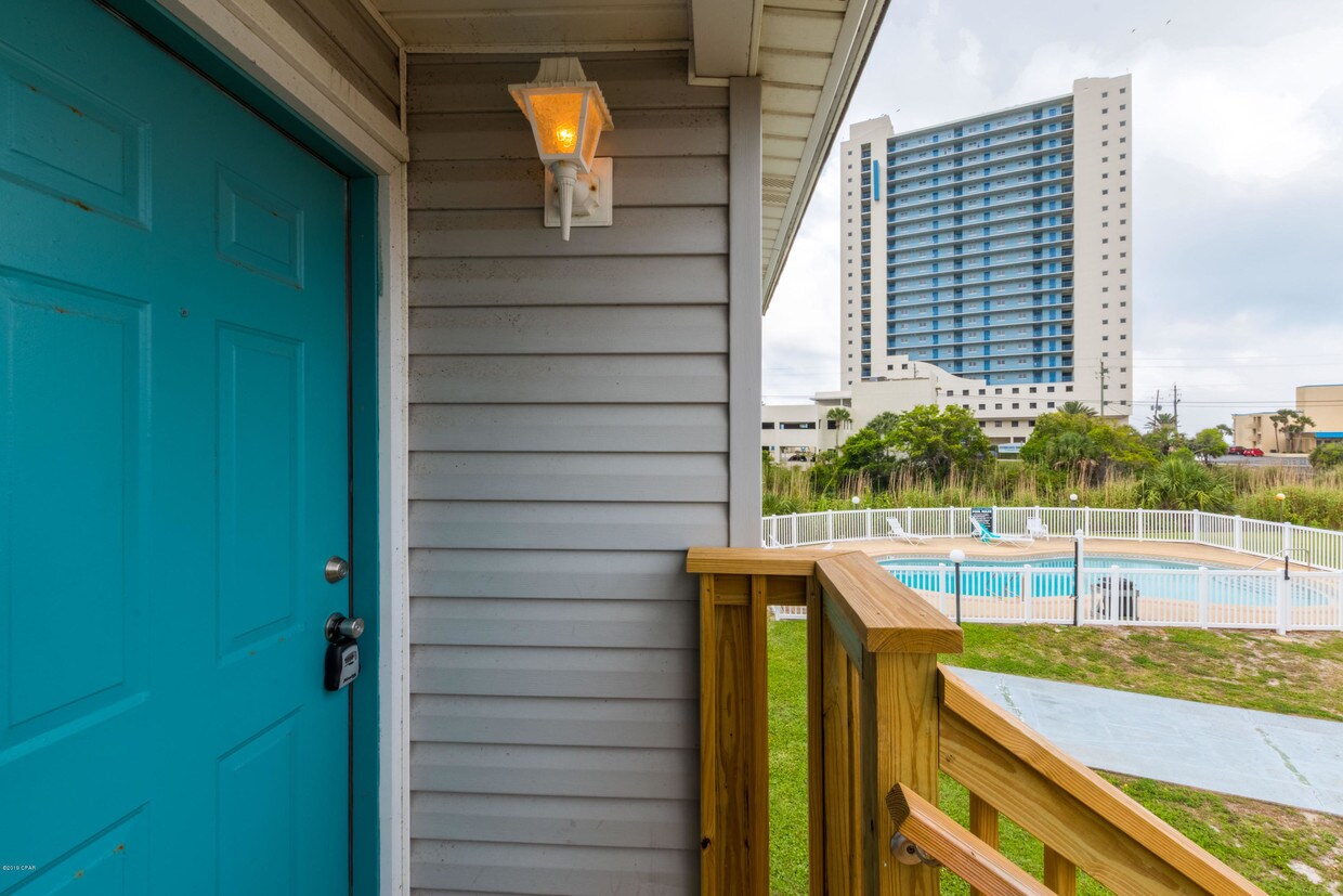 301 Lullwater Dr Unit C423, Panama City Beach, FL 32413 Condo for
