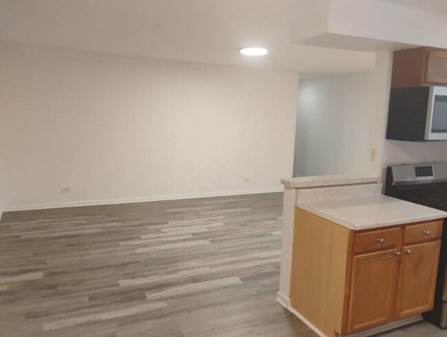 Foto del edificio - 2424 W Estes Ave