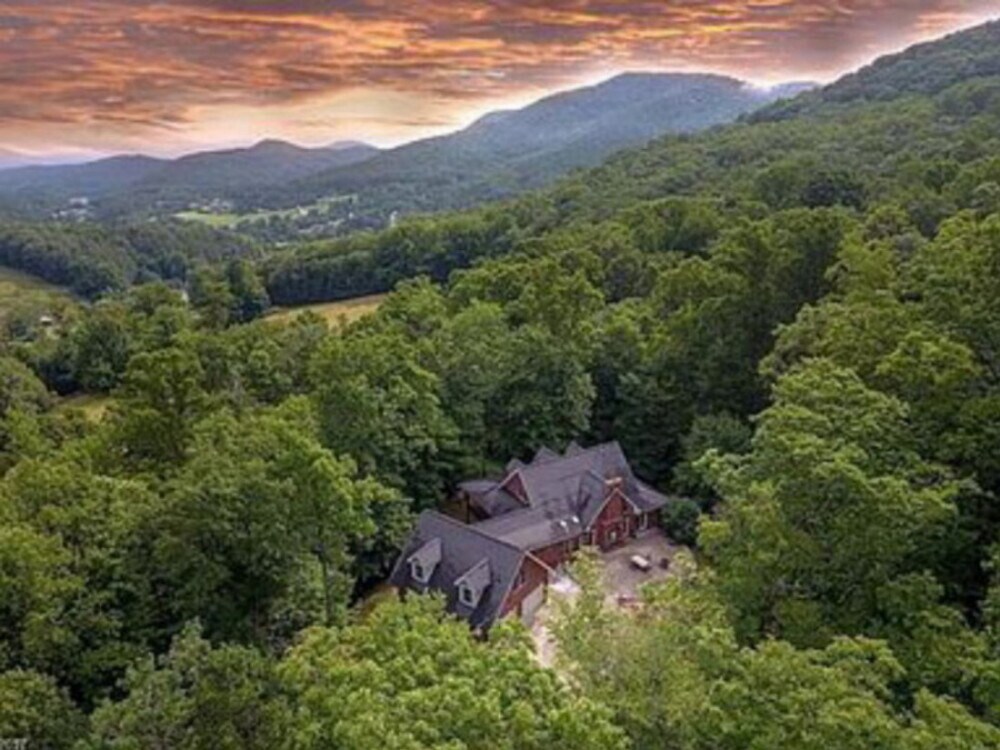 Aerial View - 225 Smith Cove Rd