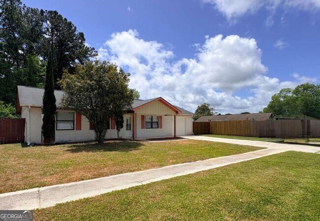 Building Photo - 603 Plantation Village Dr