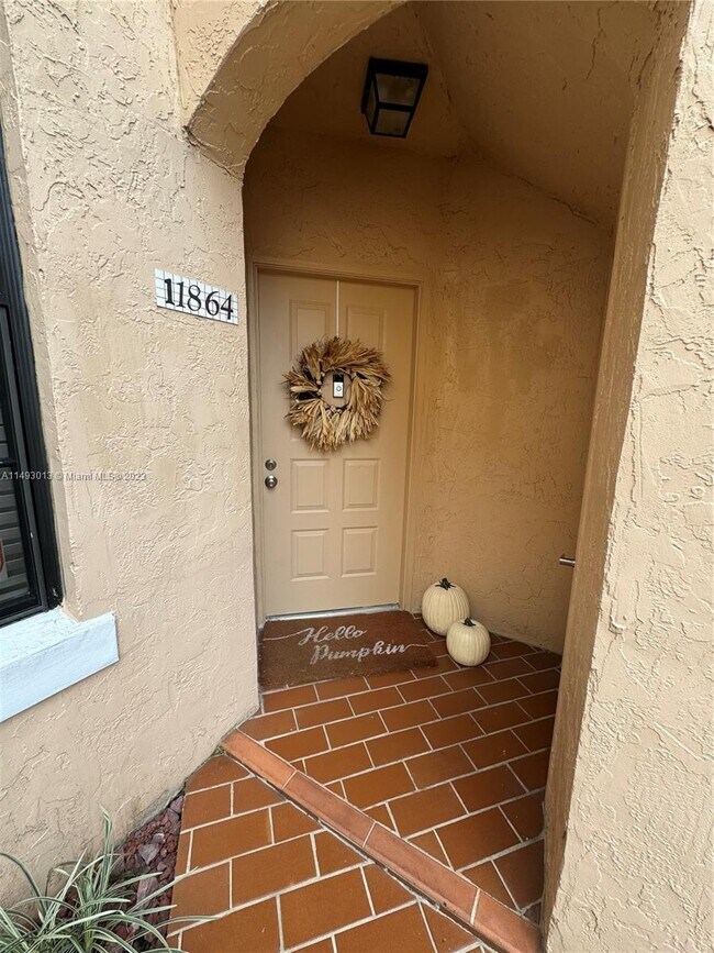 Foto del edificio - 11864 NW 11th St