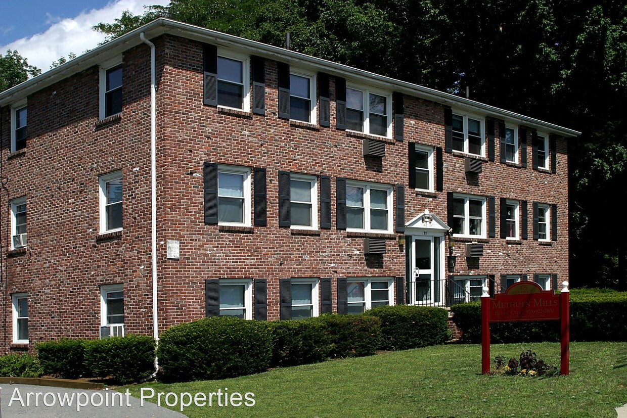Primary Photo - 175 Haverhill St