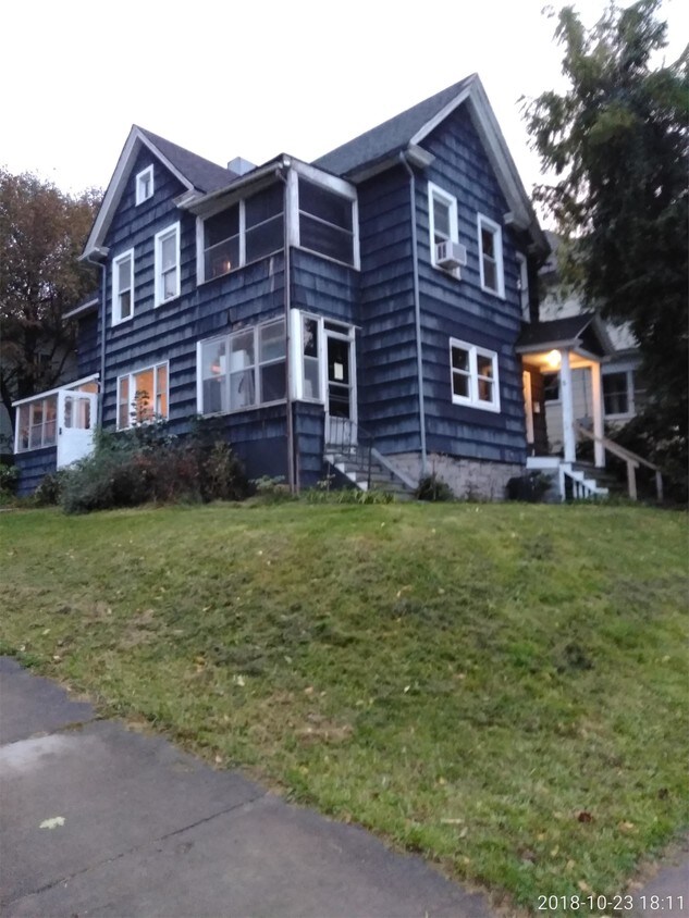 Foto principal - 401 Laforte Ave