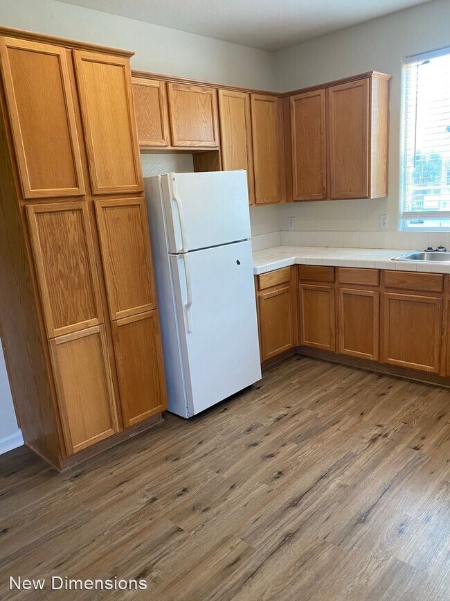Building Photo - 3 br, 2 bath House - 4234 Vanguard Drive