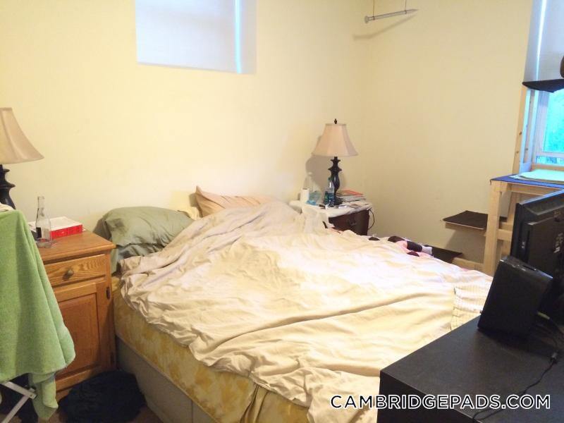Foto principal - 1622 Massachusetts Ave