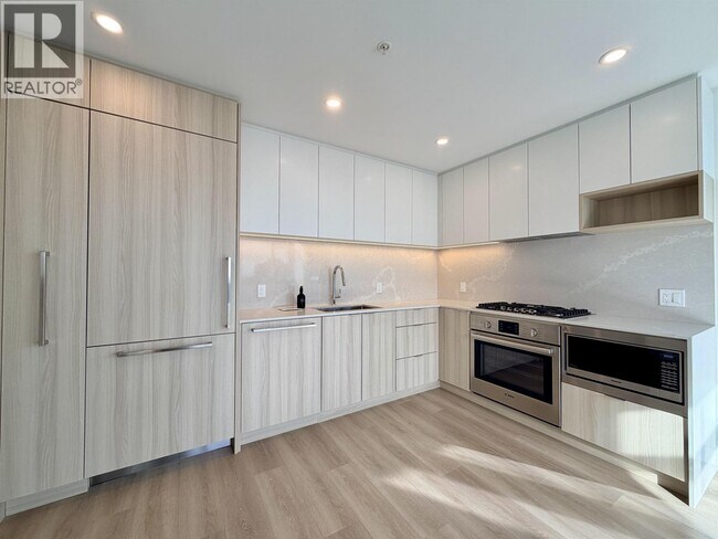 Photo du bâtiment - 6075 Wilson Ave