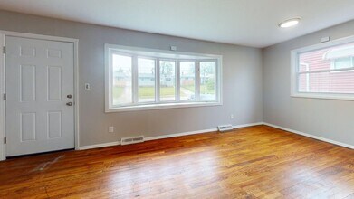 Building Photo - 16702 Kollin Ave