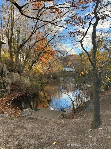 Foto del edificio - 38 Putnam Green