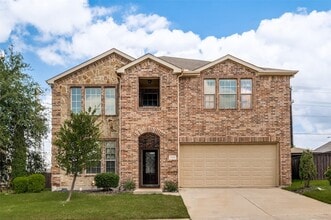 Building Photo - 1305 Lone Pine Dr