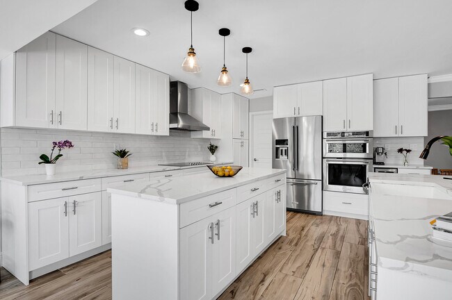 Building Photo - 23313 Lago Mar Cir