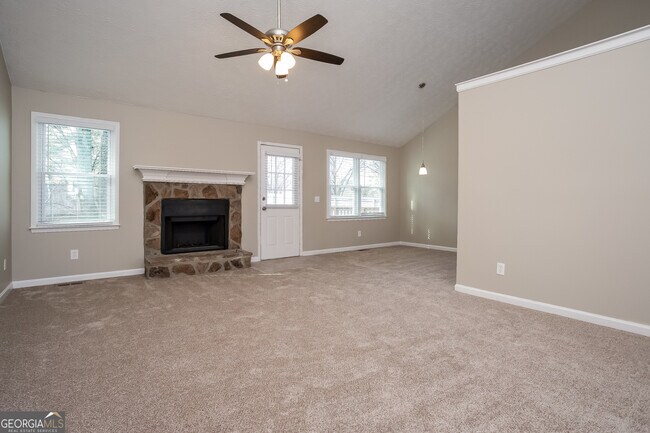 Foto del edificio - 4790 Burford Ct NW