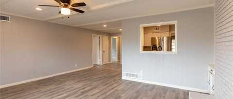 Foto del edificio - 7611 Dentcrest Dr