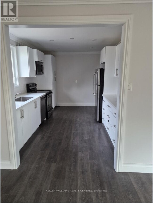 Building Photo - 782 Botany Hill Crescent