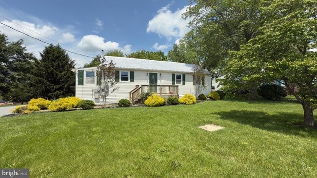 Building Photo - 22310 Clarksburg Rd