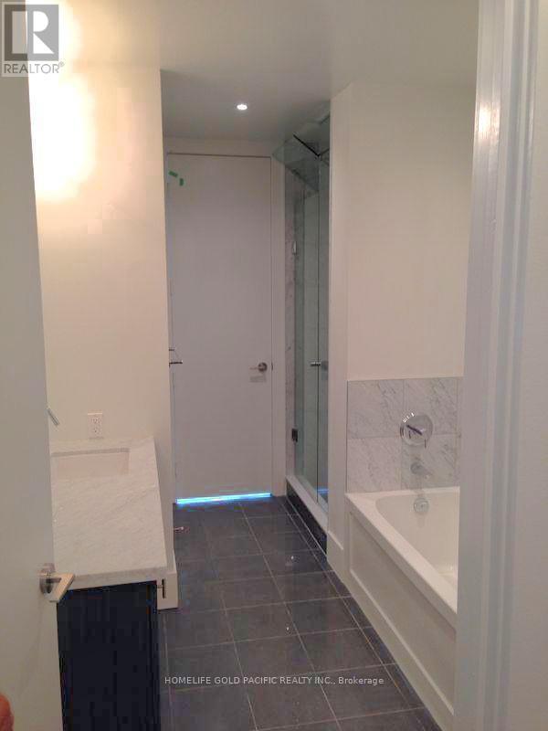 Photo du bâtiment - 39 Queens Quay E