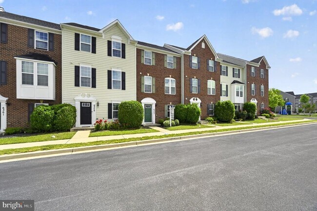 Foto del edificio - 6357 Walcott Ln