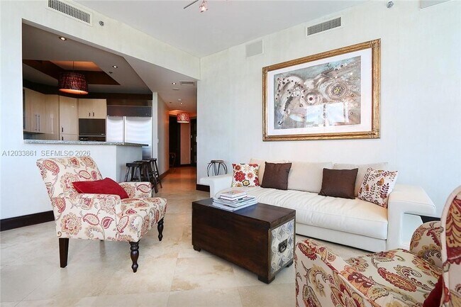 Foto del edificio - 100 South Pointe Dr