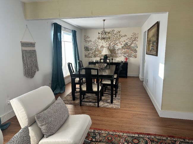 Foto del edificio - 661 S Fulton St