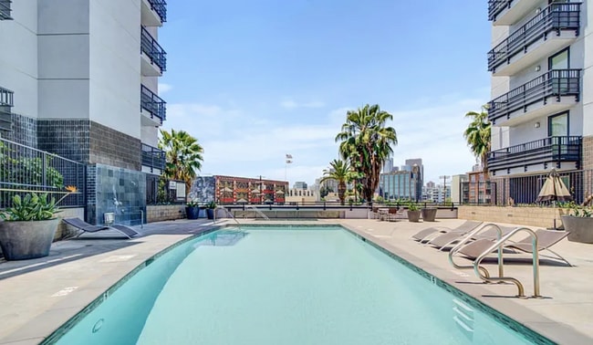 Building Photo - 629 Traction Ave