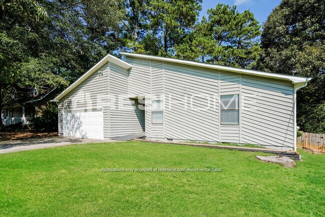 Foto del edificio - 935 River Glen Pl