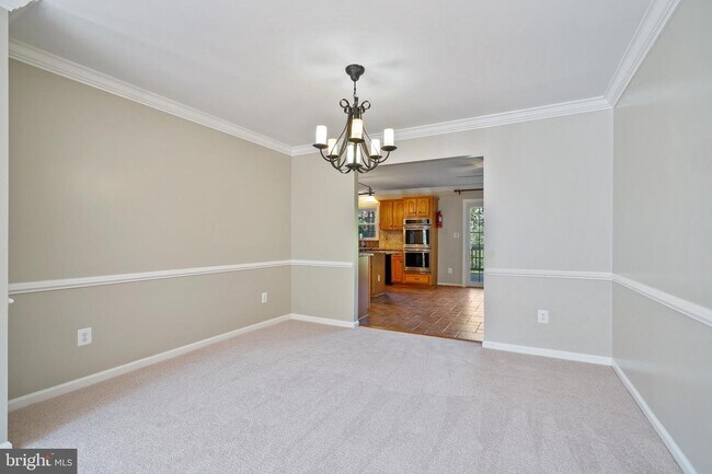 Building Photo - 13167 Ashnut Ln