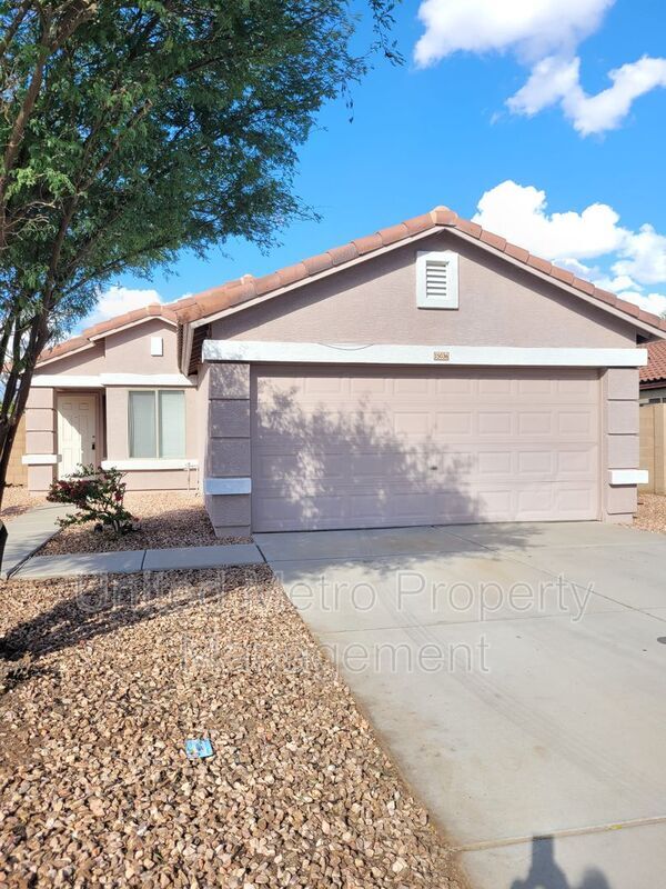 Building Photo - 15036 W Calavar Rd
