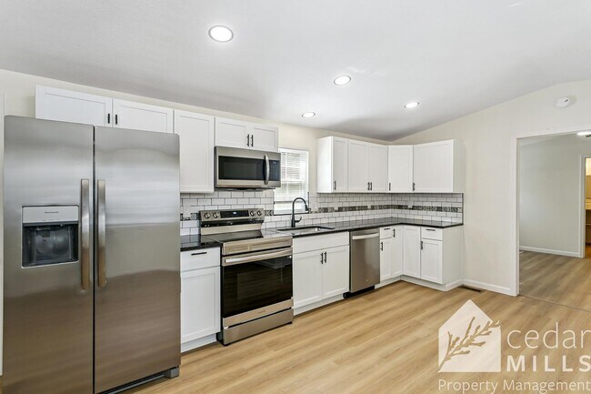 Foto del edificio - 3 Bed 2 Bath in South Wichita - Space for ...