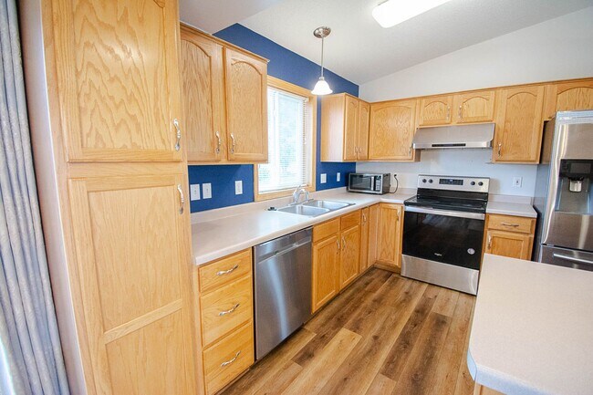 Foto del edificio - 2988 Bandel Ct NW