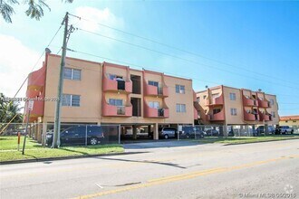 Building Photo - 3675 W 11th Ave