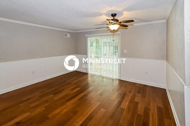 Building Photo - 3 Bedroom Pet-Friendly Home in Bartlett, TN with Main Street Renewal