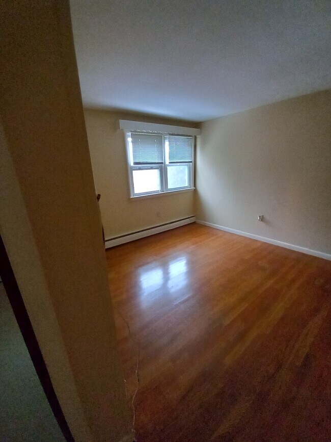Living room - 5040 Old Easton Rd