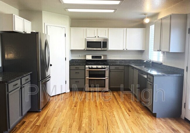 Foto del edificio - 1599 Brimble Dr