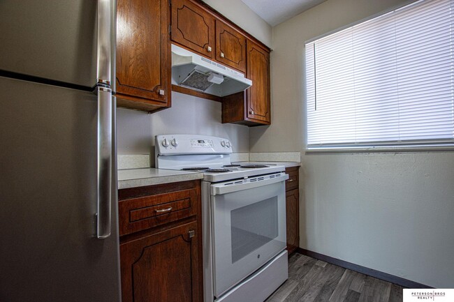 Foto del edificio - 8252 S 48th St