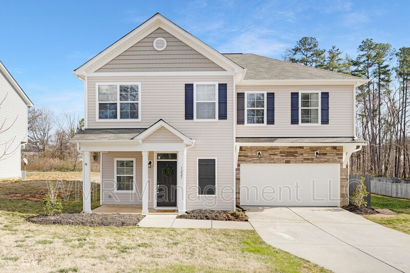 Primary Photo - 1227 Oak Haven Dr
