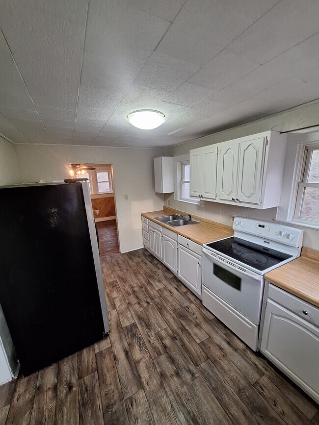 Foto del edificio - 5771 Seneca Trail S