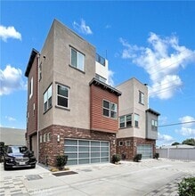 Building Photo - 780 Wonder Ln