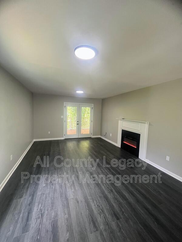 Foto del edificio - 140D Cumberland Ct