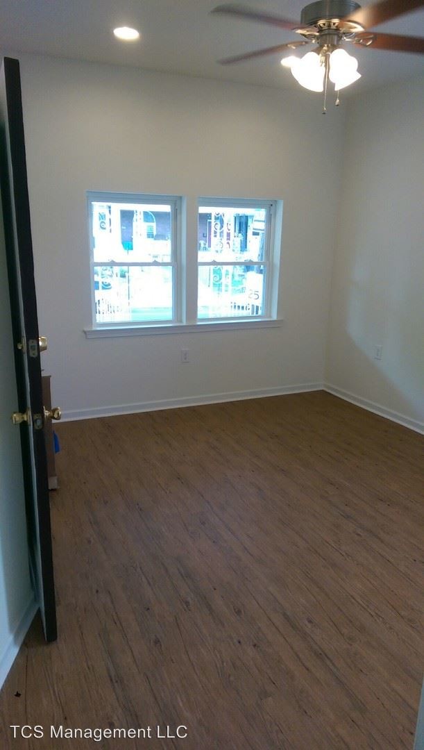 Foto del edificio - 6224 W Jefferson St