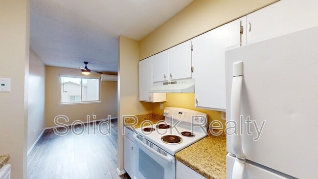 Foto del edificio - 1845 Zebulon Dr