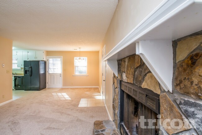 Foto del edificio - 2914 Sagemont Pl