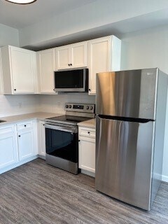 Unidad de cocina 17 - 135 - 153 Waterman Ave