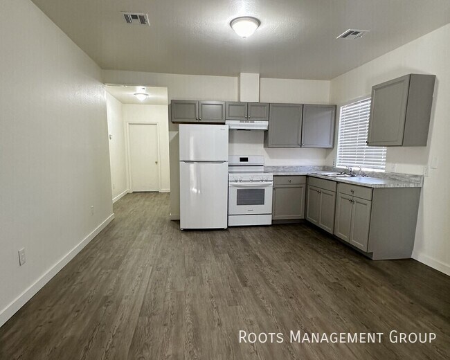 Foto del edificio - Home Available to Lease - Apply Today!